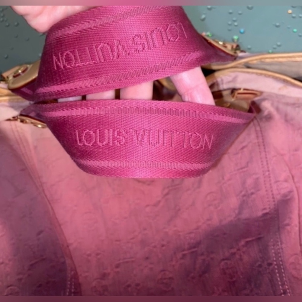 LOUIS VUITTON Rouge Fauvist Denim Sunbeam Monogram Hobo Bag Limited Edition 2010 - Picture 13 of 15
